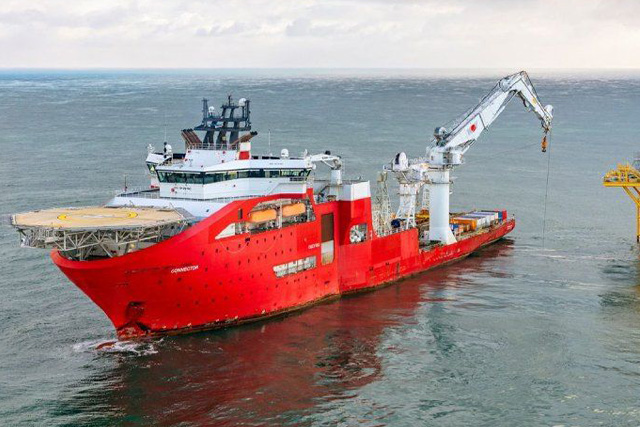 Home people having lunch 1(logistics)